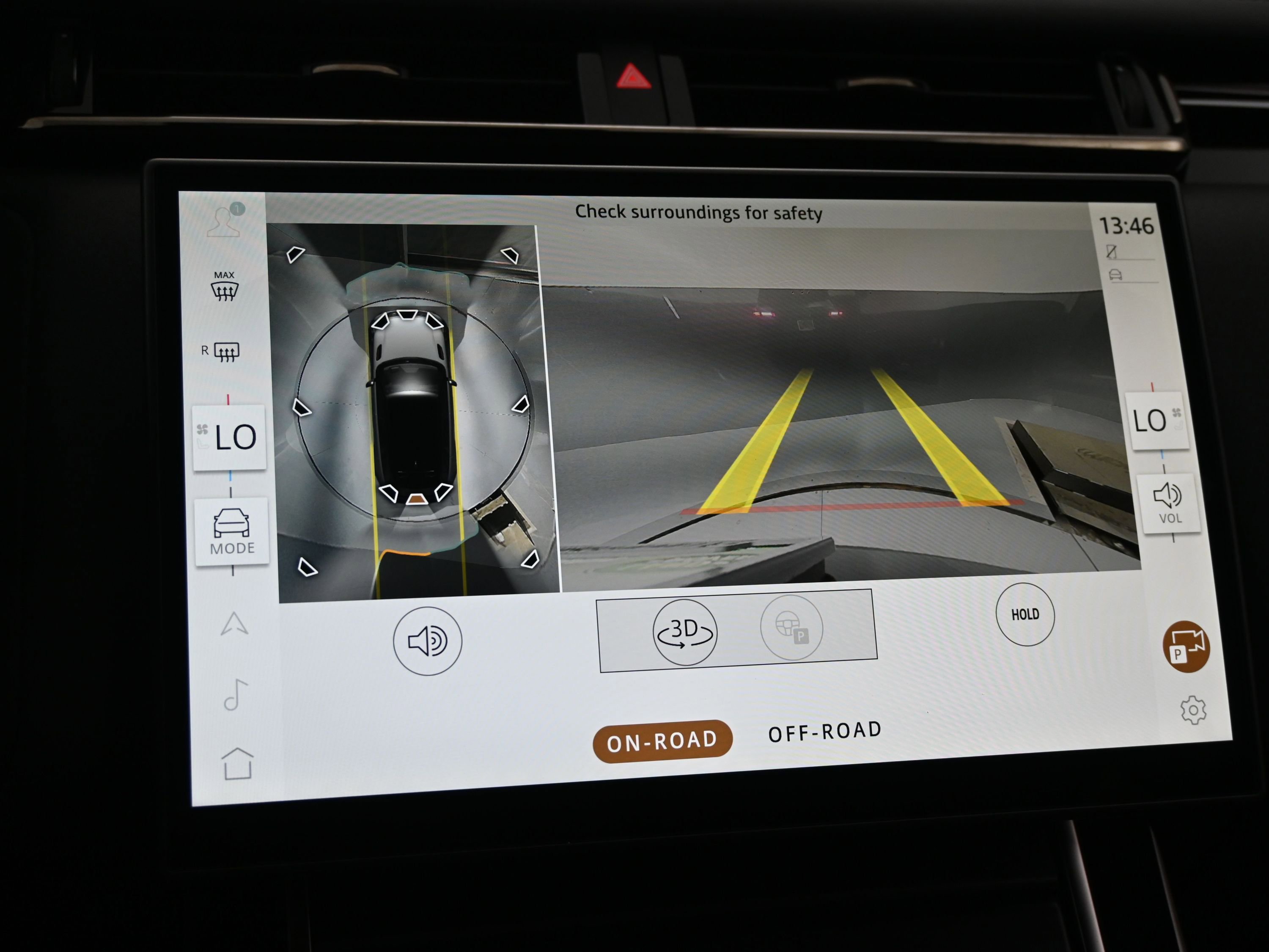 New 2026 Land Rover Range Rover Velar Dynamic SE image 15