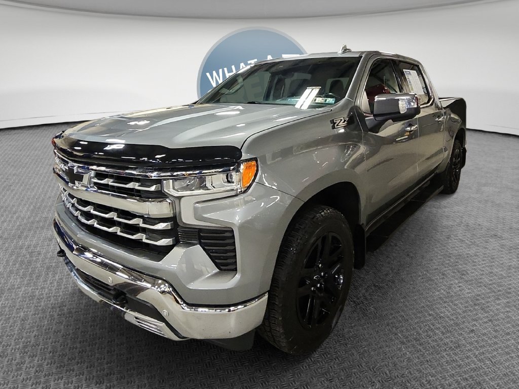 Used 2023 Chevrolet Silverado 1500 LTZ w/ Technology Package AWD/4WD image 9