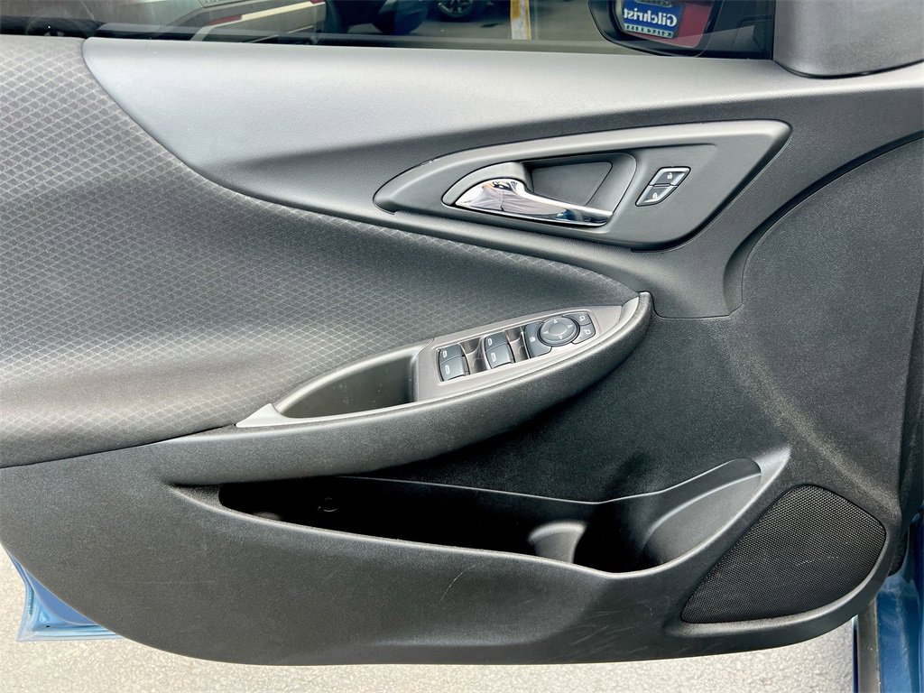 Used 2025 Chevrolet Malibu RS image 19