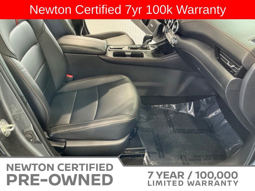 Used 2020 Nissan Sentra SR w/ Premium Package FWD image 11