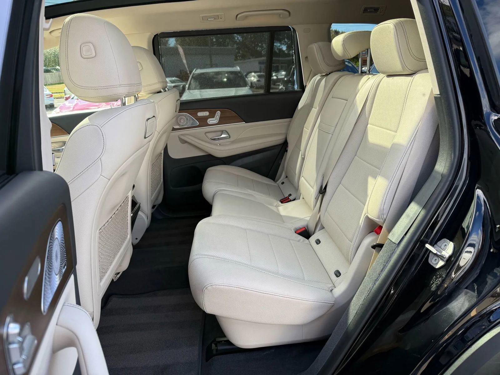 Used 2020 Mercedes-Benz GLS 450 4MATIC image 13