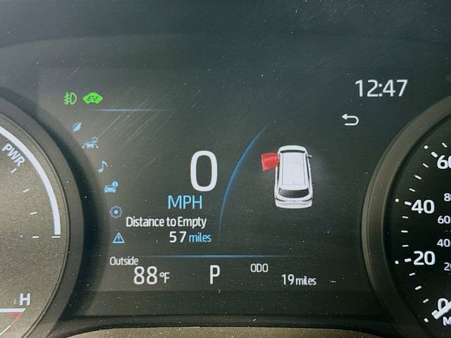 Used 2025 Toyota Sienna XLE w/ XLE Plus Package FWD image 31