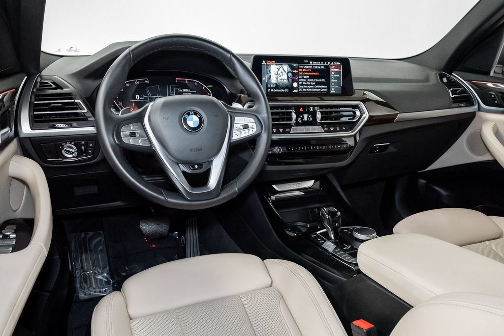 Used 2024 BMW X3 xDrive30i AWD/4WD image 7