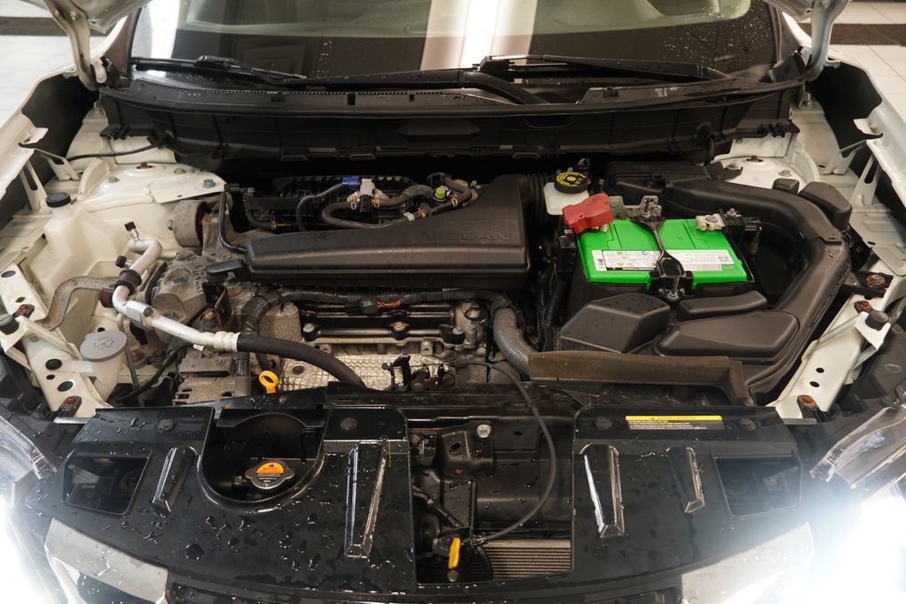 Used 2018 Nissan Rogue SL w/ Premium Package AWD/4WD image 41