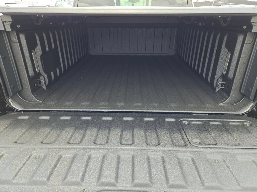 New 2026 RAM 1500 Tungsten AWD/4WD image 19