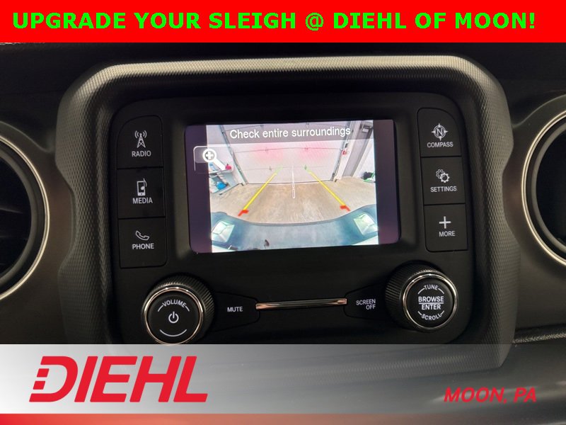 Certified 2021 Jeep Gladiator Willys image 26