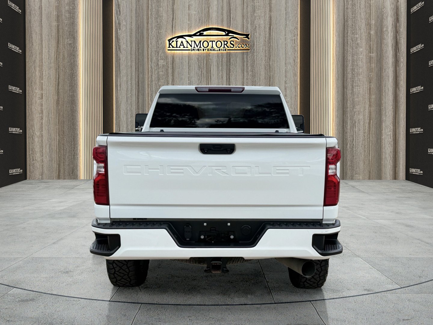 Used 2024 Chevrolet Silverado 2500 LT AWD/4WD image 10