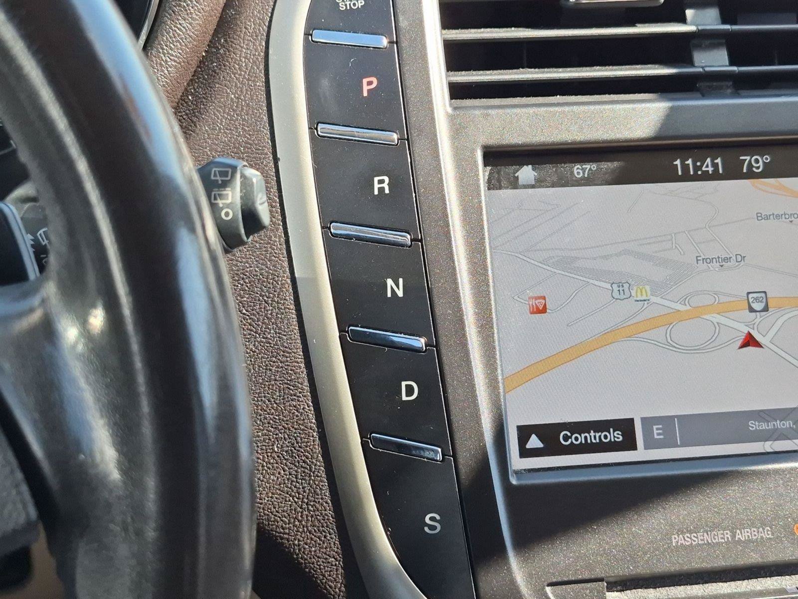 Used 2017 Lincoln MKC Reserve FWD image 9