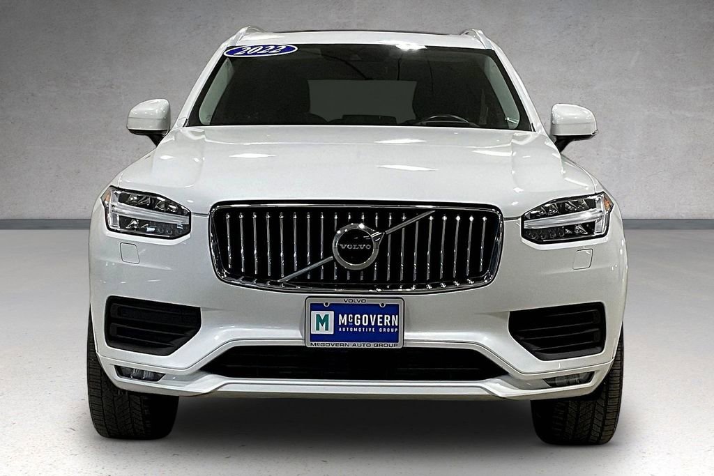 Certified 2022 Volvo XC90 T6 Momentum w/ Advanced Package AWD/4WD image 2