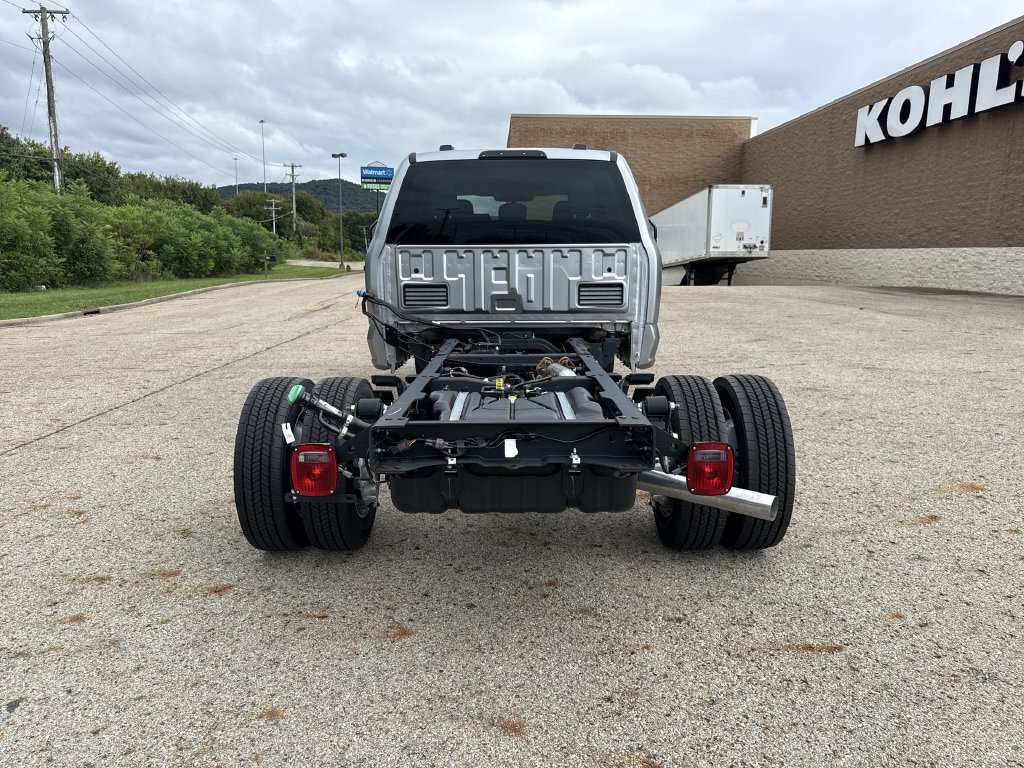 New 2027 Ford F550 4x4 Crew Cab image 19