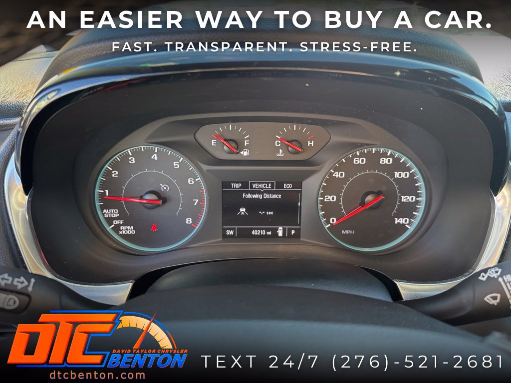 Used 2023 Chevrolet Traverse LT FWD image 18
