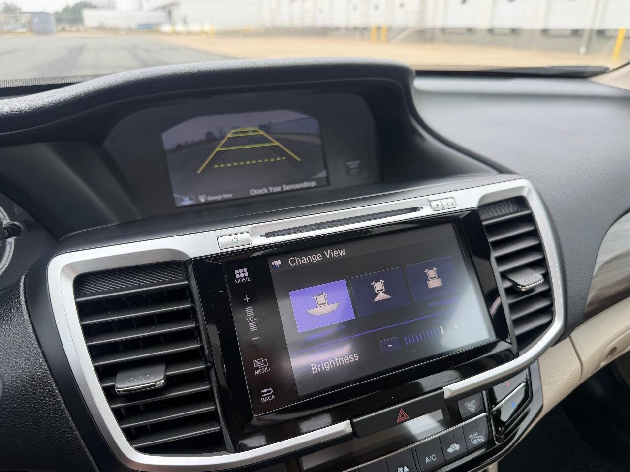 Used 2016 Honda Accord EX-L image 16