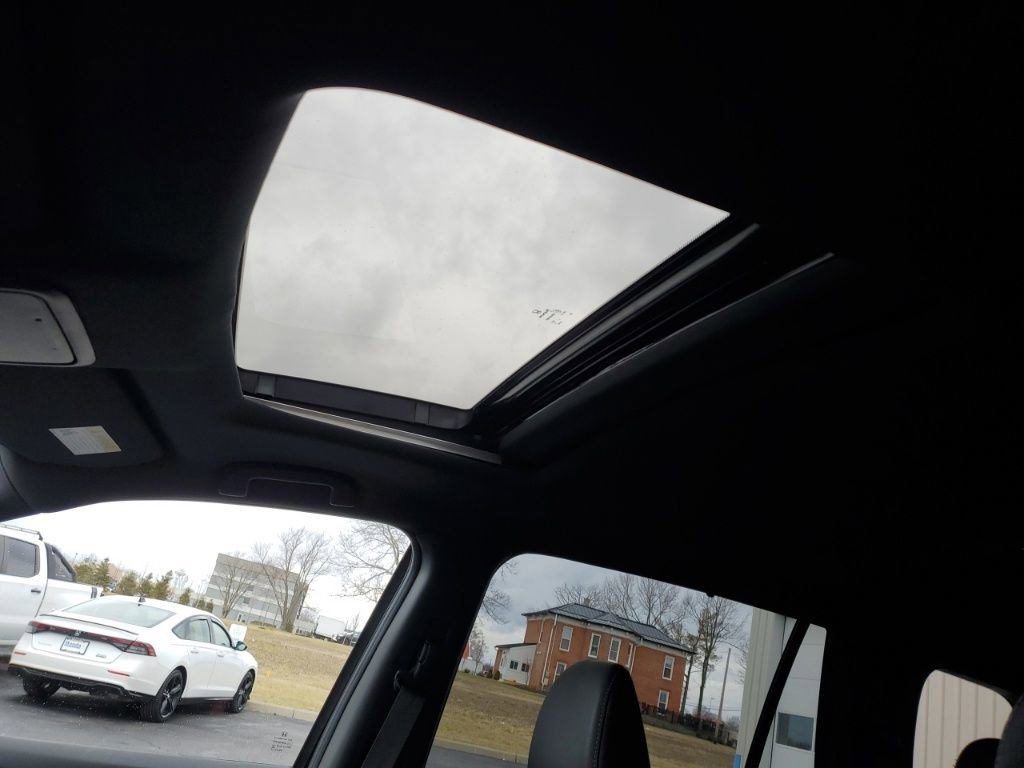 Used 2023 Honda Passport EX-L image 15