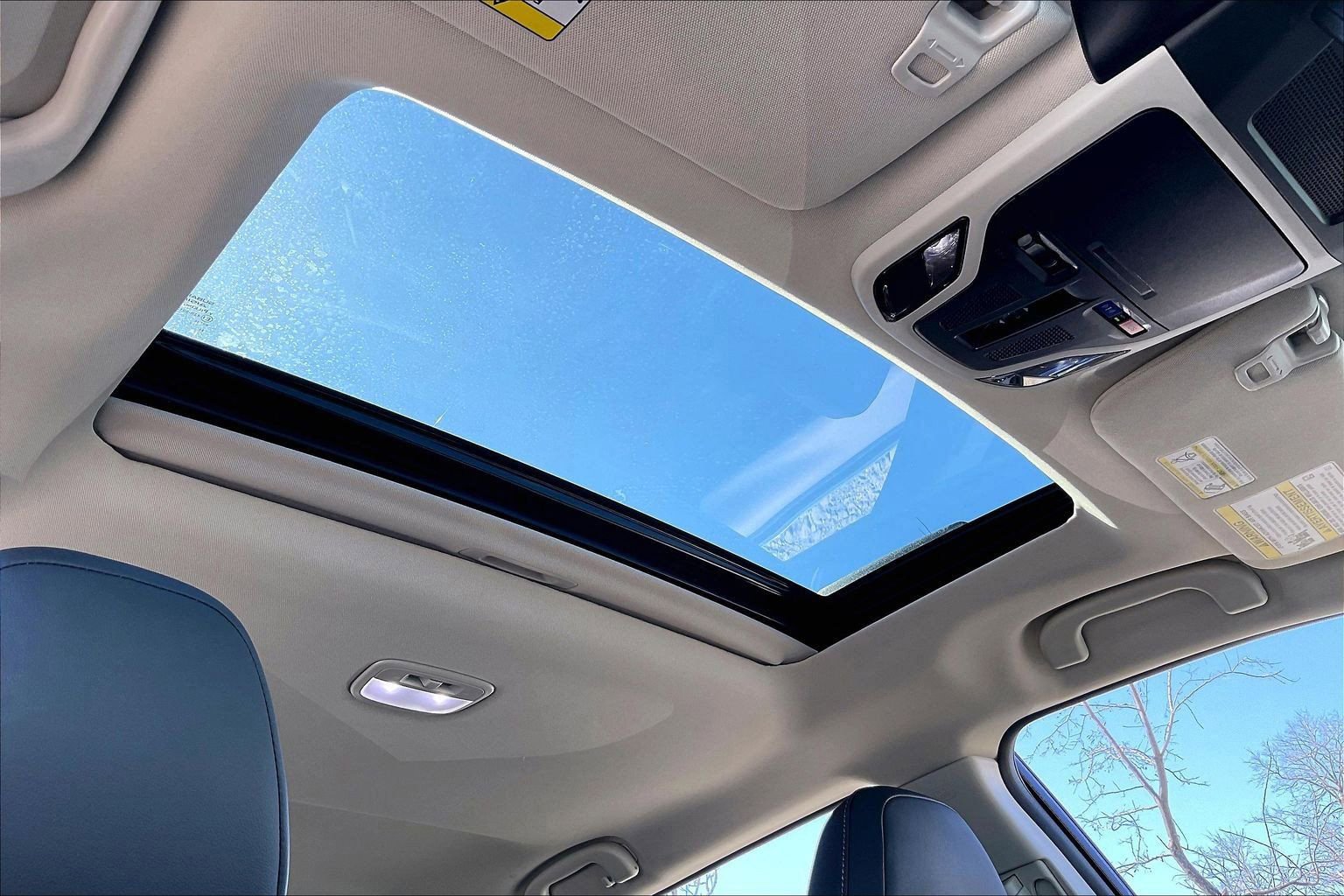 Certified 2025 Subaru Outback Limited w/ Popular Package #2 image 14