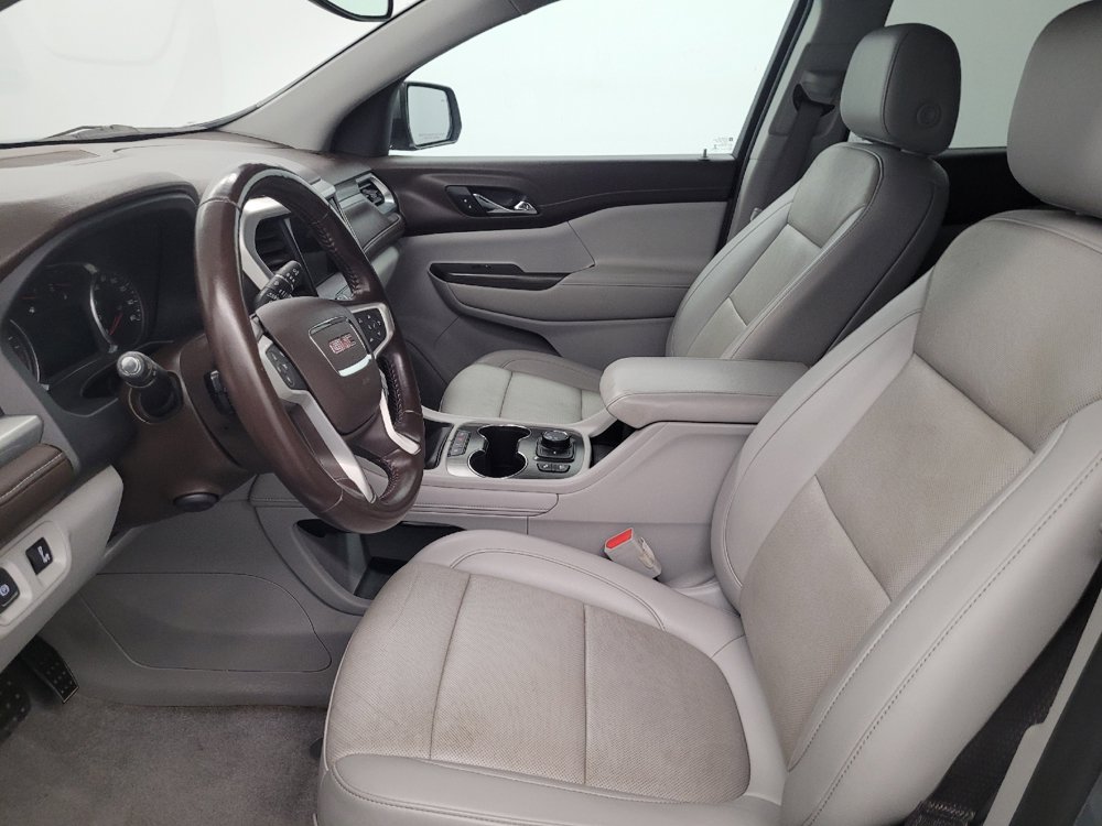 Used 2021 GMC Acadia SLT w/ Premium Package FWD image 17