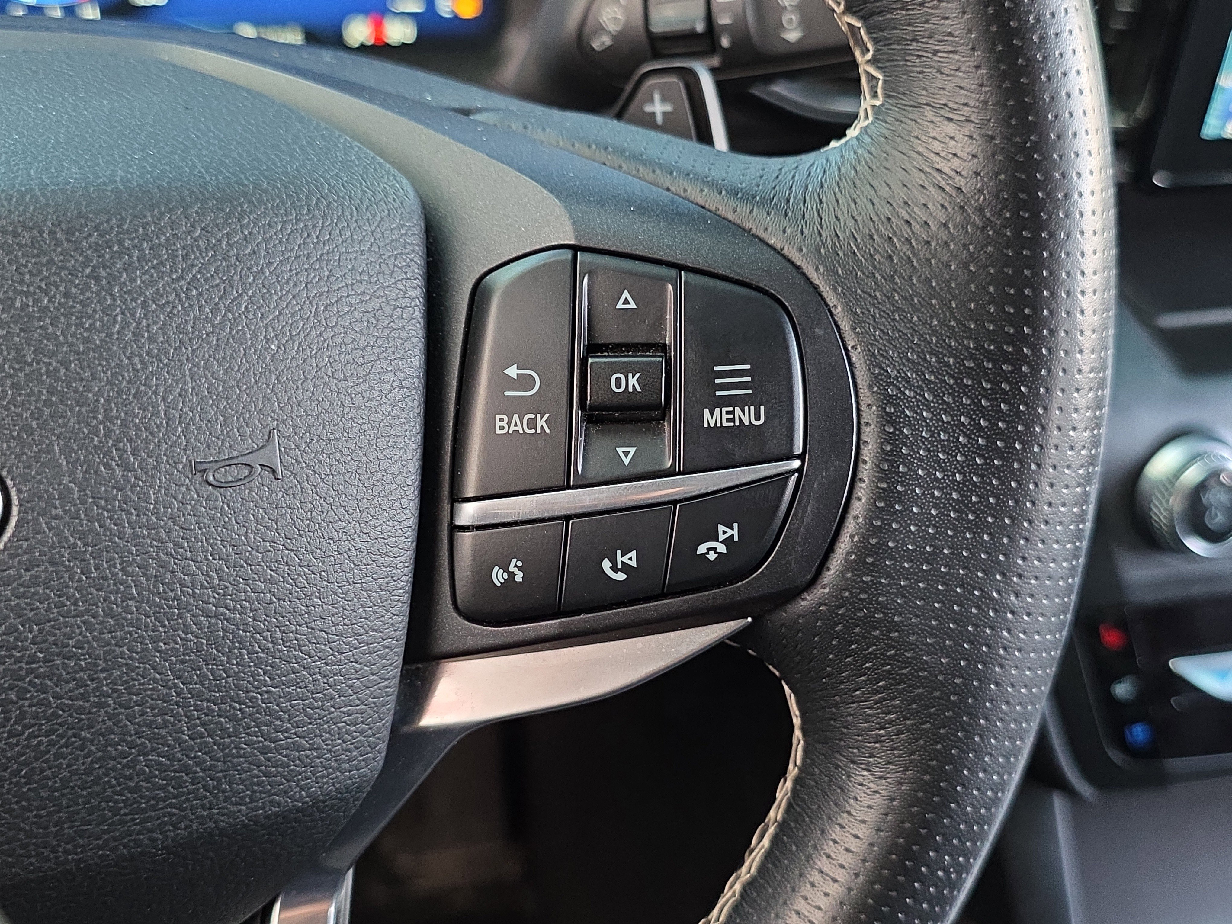 Used 2020 Ford Explorer ST image 16