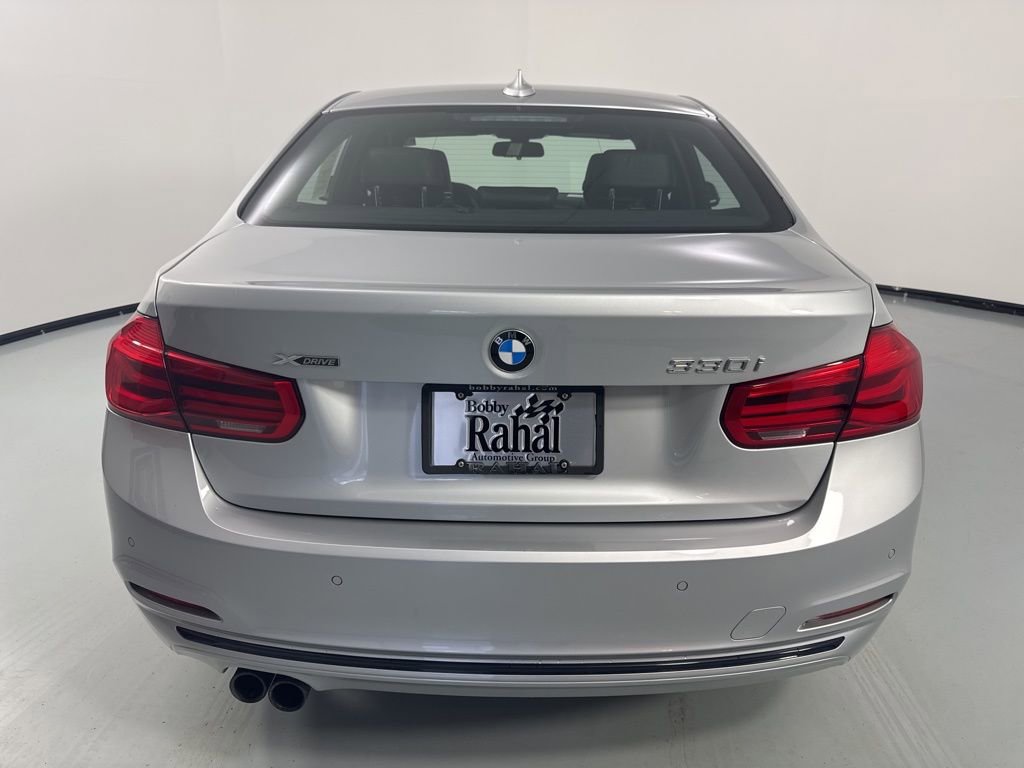 Used 2017 BMW 330i xDrive Sedan image 6
