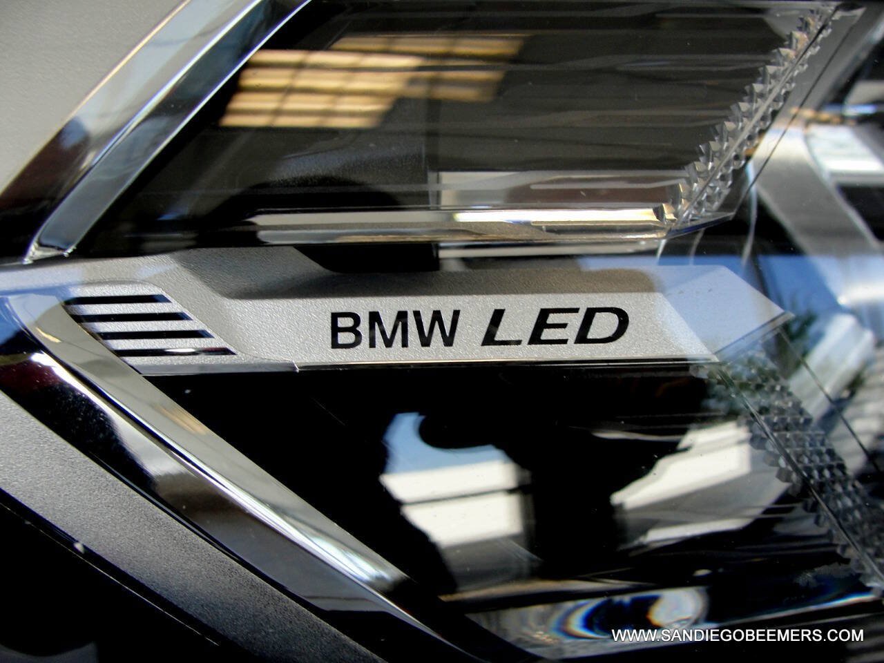 Used 2023 BMW X3 sDrive30i w/ M Sport Package RWD image 3