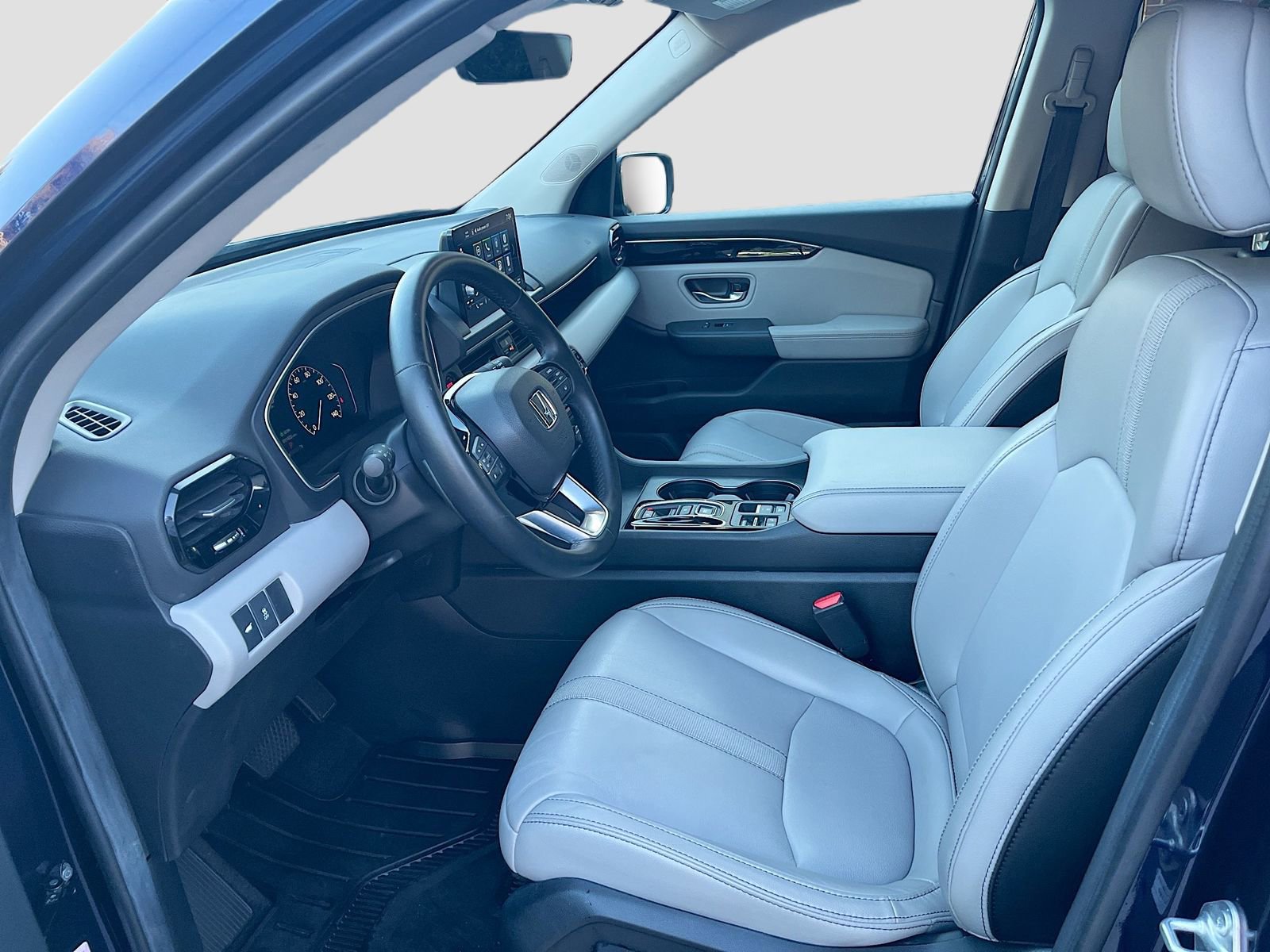 Used 2025 Honda Pilot EX-L image 21