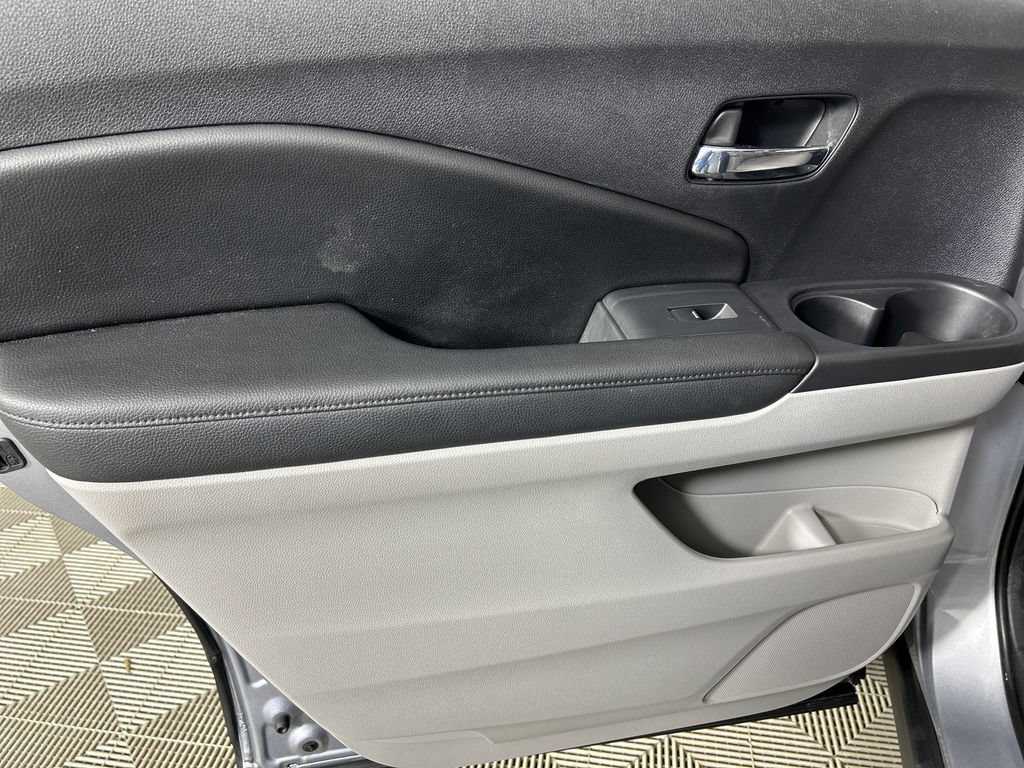 Used 2020 Honda Pilot Touring image 15