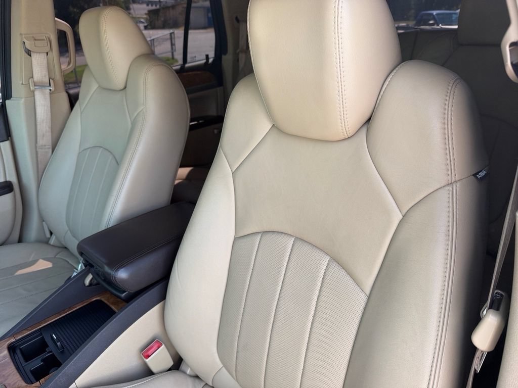 Used 2012 Buick Enclave Premium FWD image 13