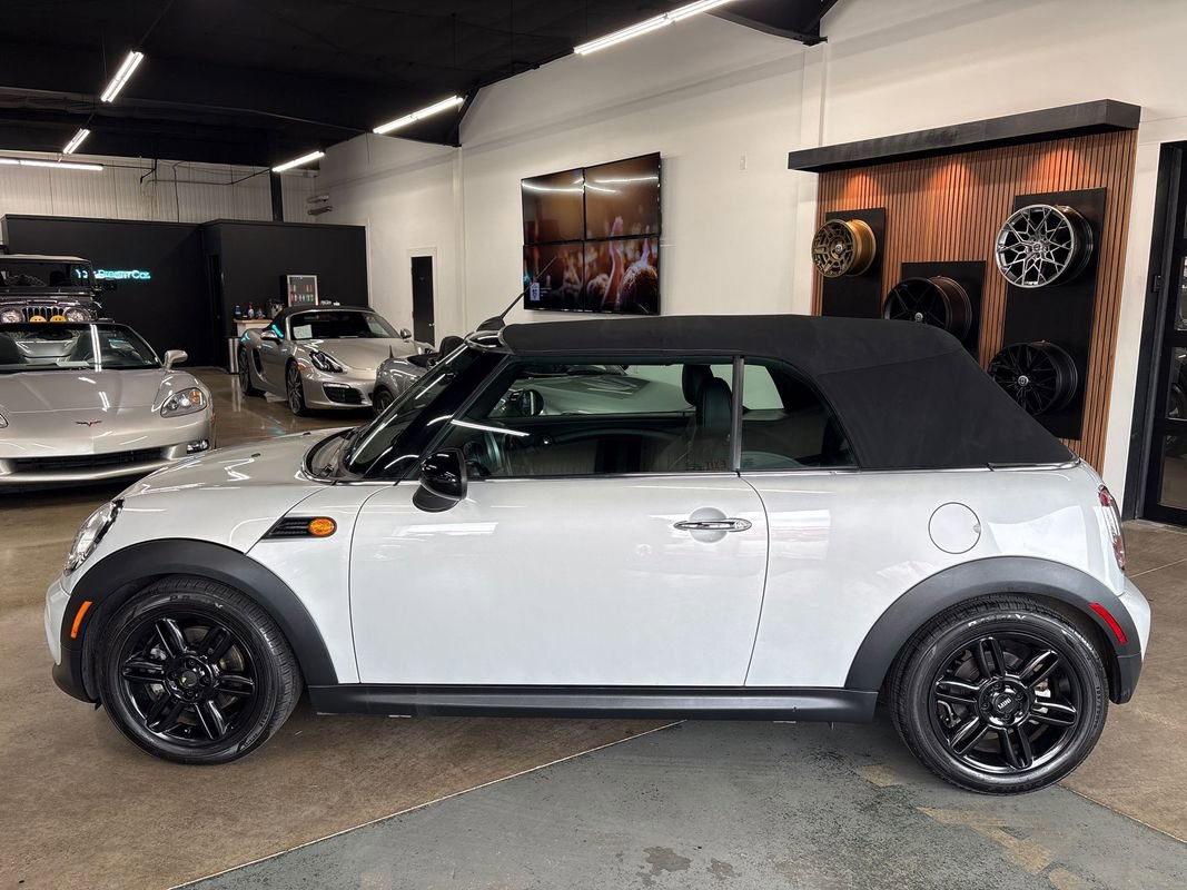 Used 2013 MINI Cooper Convertible FWD image 6