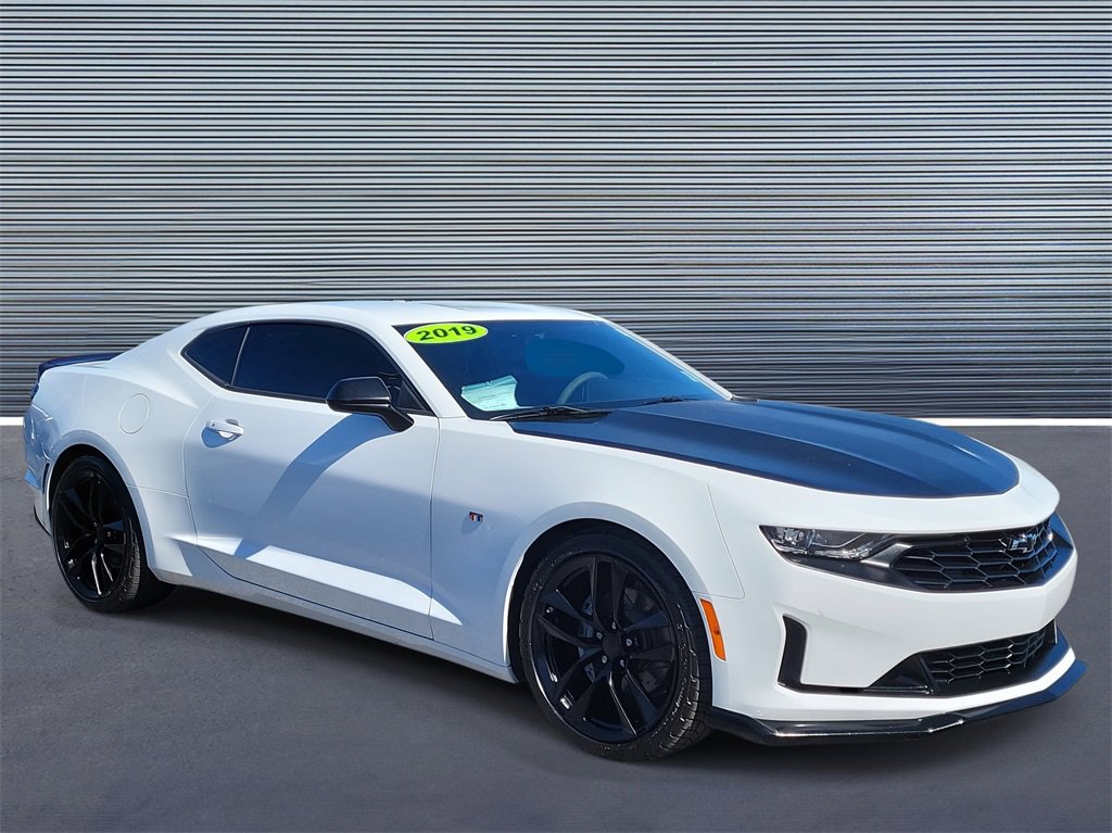 Used 2019 Chevrolet Camaro LT w/ 1LE Track Performance Package image 2