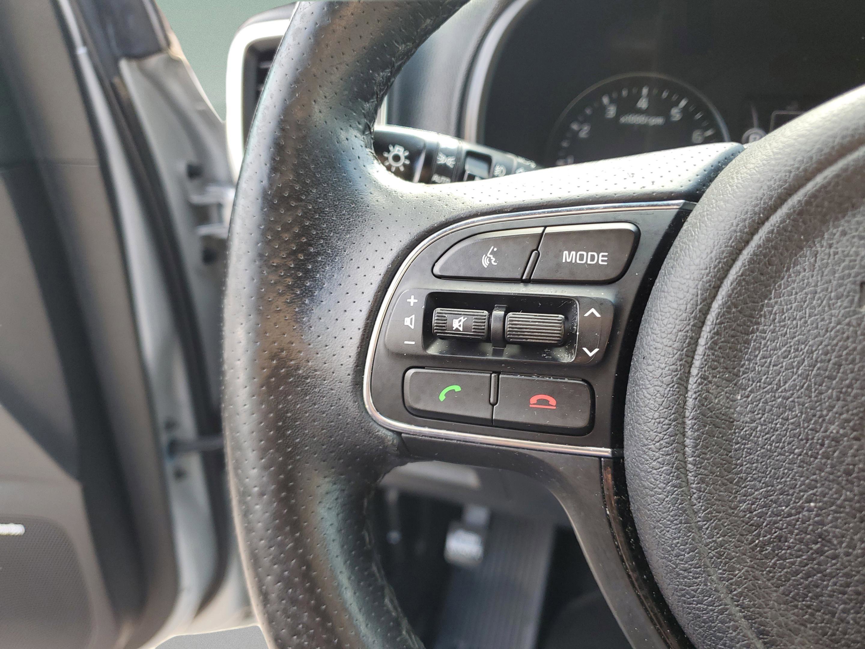 Used 2017 Kia Sportage SX FWD image 29