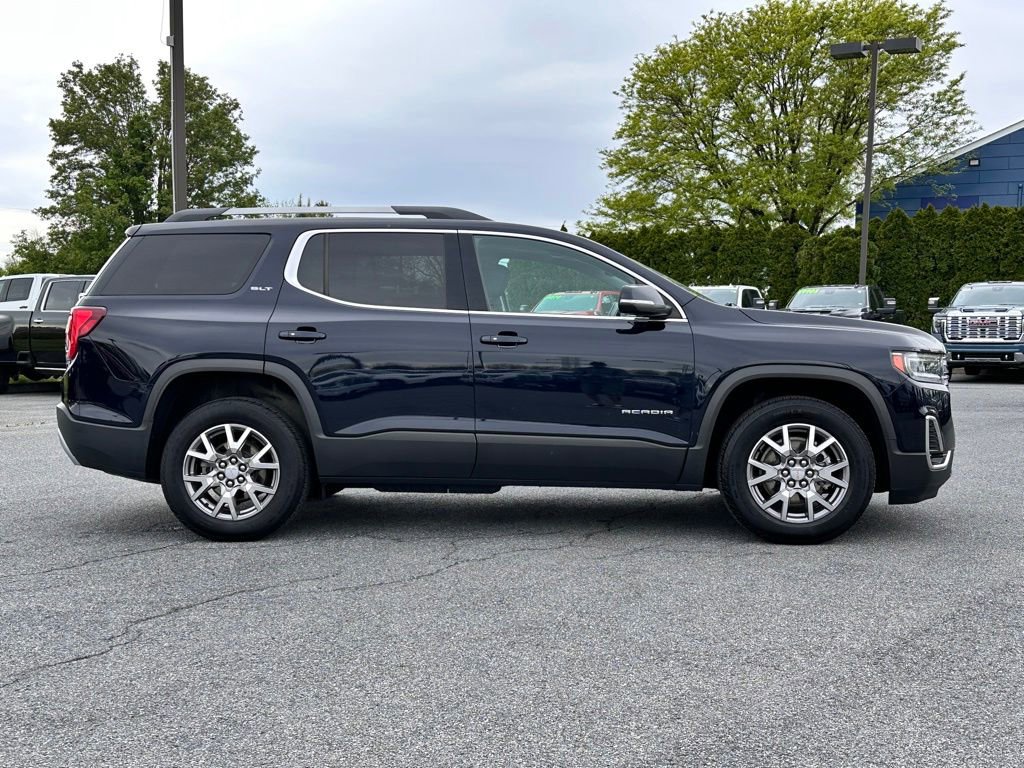 Used 2022 GMC Acadia SLT AWD/4WD image 3