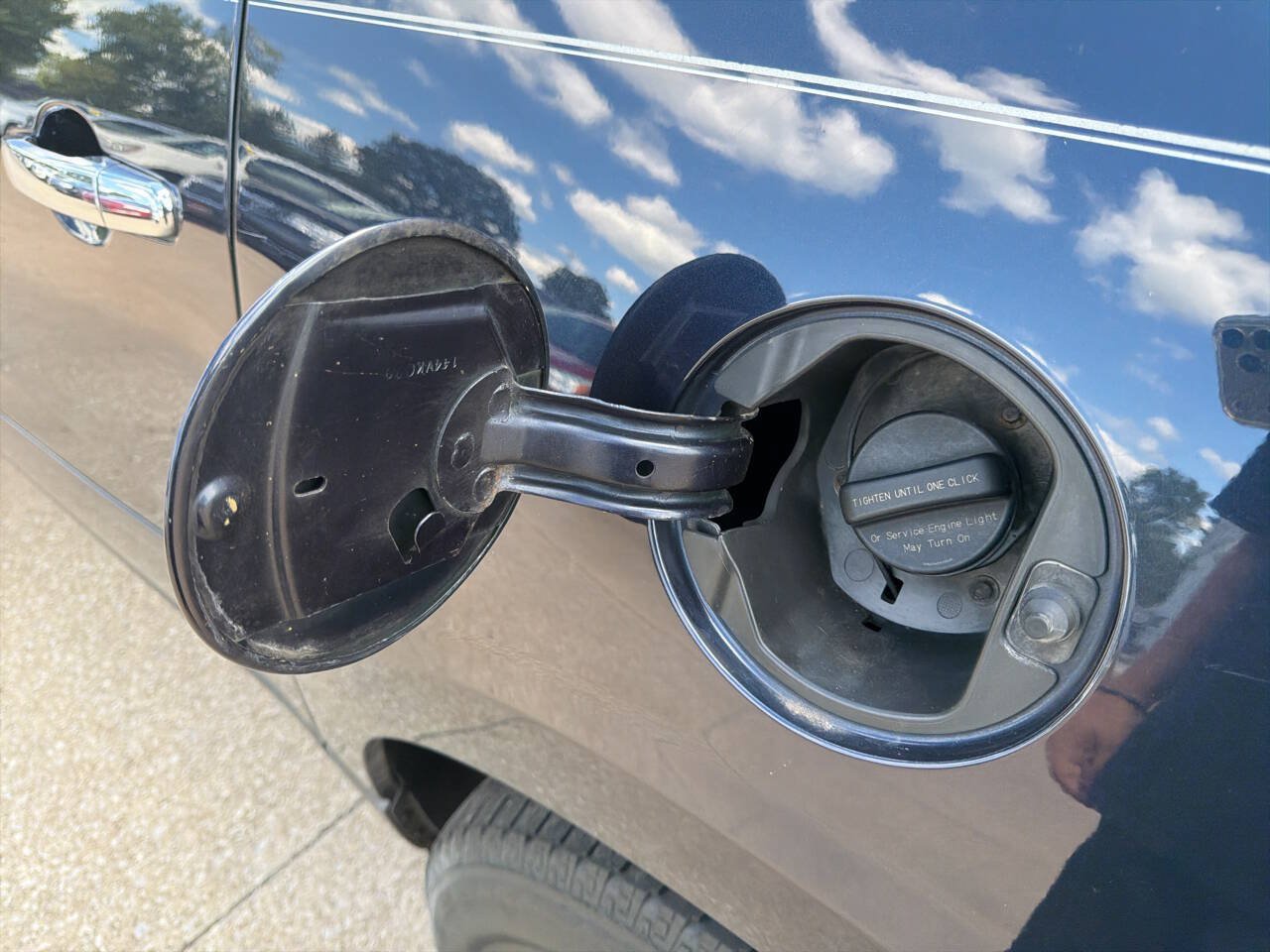 Used 2015 Chevrolet Traverse LT FWD image 21