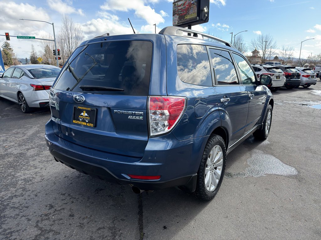 Used 2013 Subaru Forester 2.5X Limited image 6
