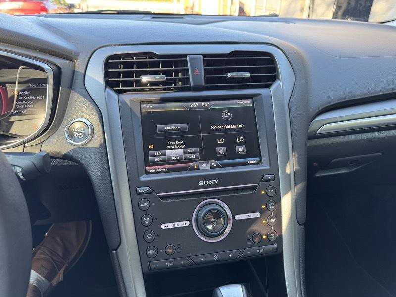 Used 2016 Ford Fusion Titanium FWD image 17