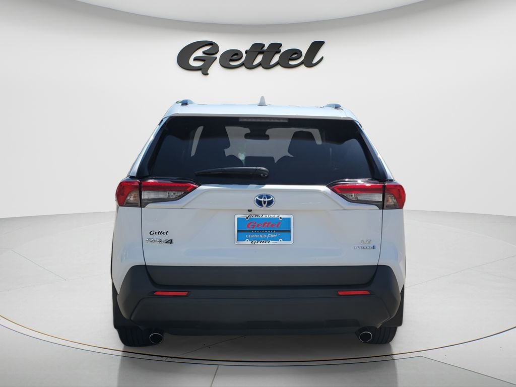 Certified 2024 Toyota RAV4 LE AWD/4WD image 5