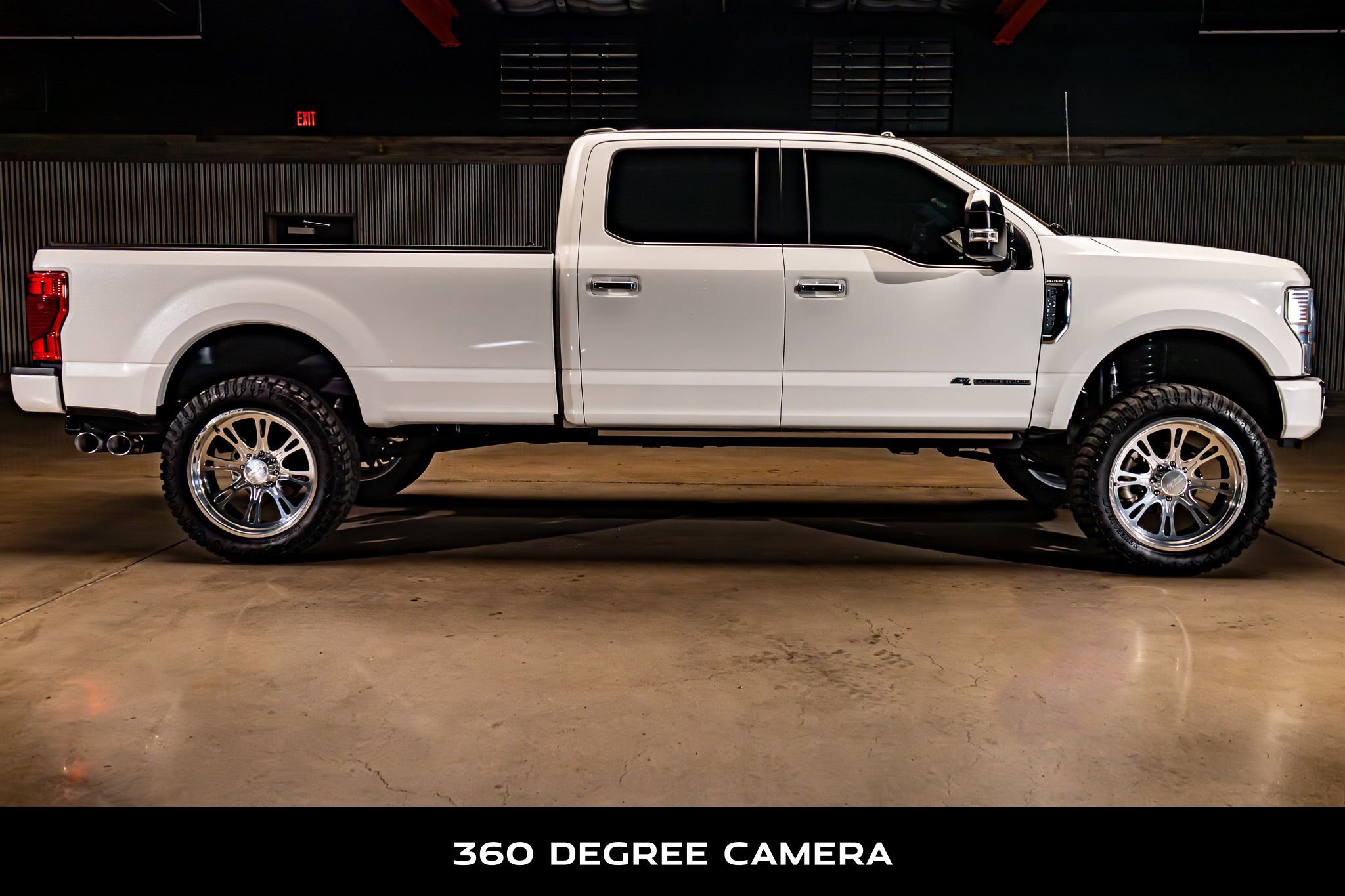 Used 2022 Ford F350 Platinum AWD/4WD image 10