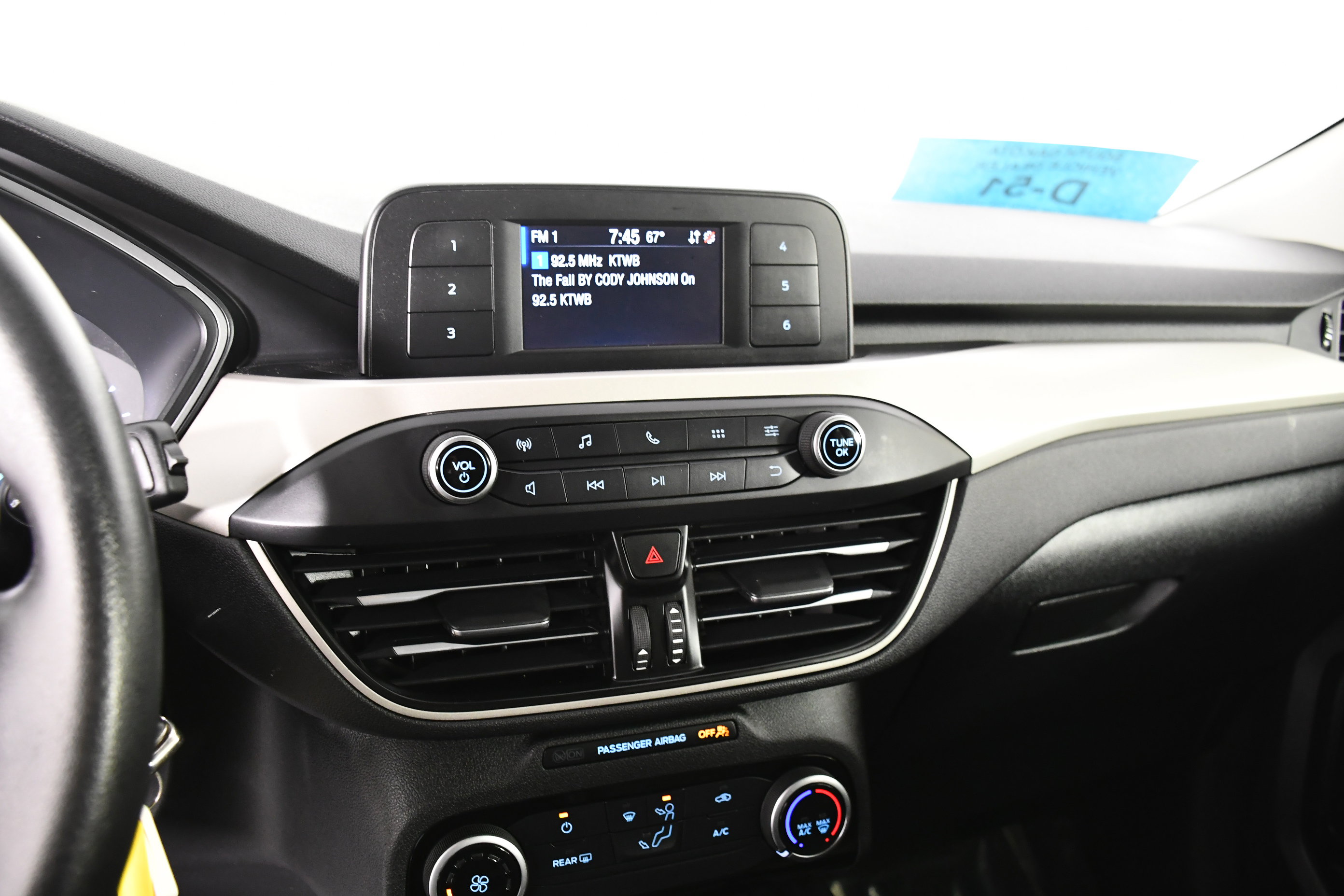 Used 2022 Ford Escape S AWD/4WD image 25