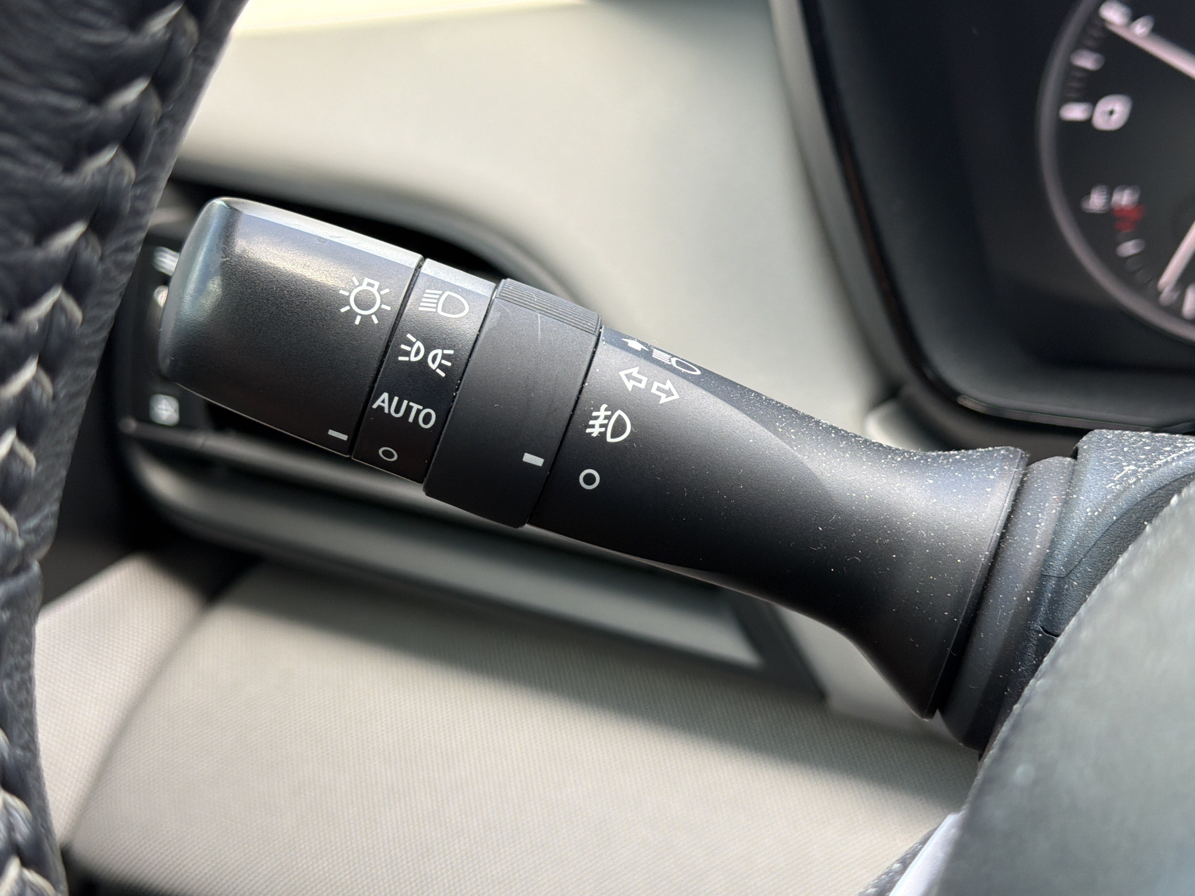 Certified 2025 Subaru Legacy Premium AWD/4WD image 15