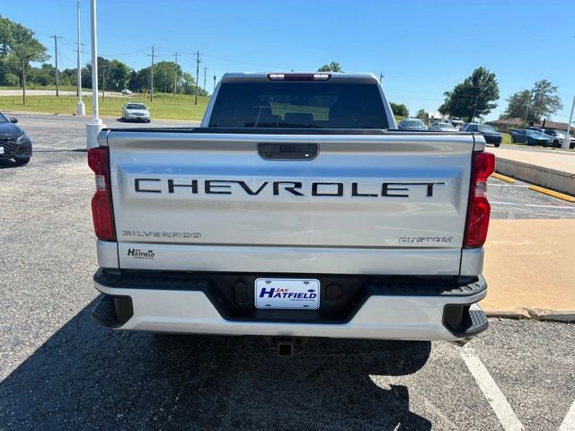 Used 2019 Chevrolet Silverado 1500 Custom w/ Custom Convenience Package RWD image 9
