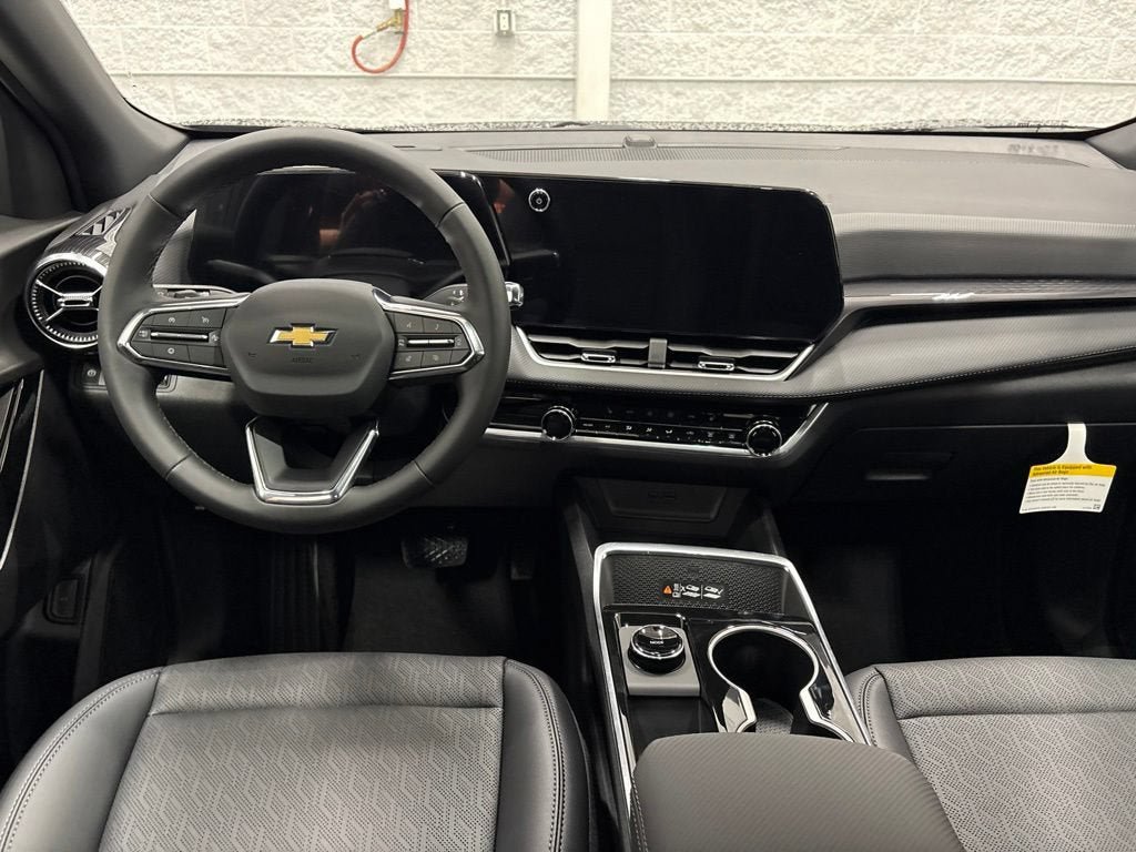 New 2027 Chevrolet Equinox LT w/ Convenience Package II AWD/4WD image 12