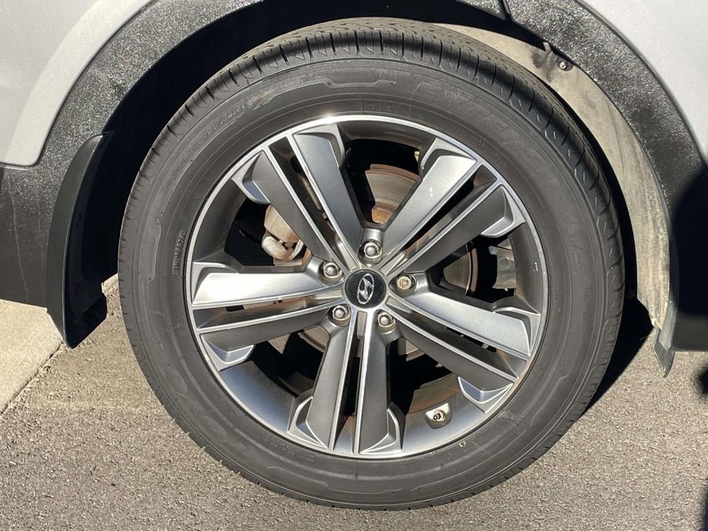 Used 2015 Hyundai Santa Fe GLS w/ Option Group 02 image 5