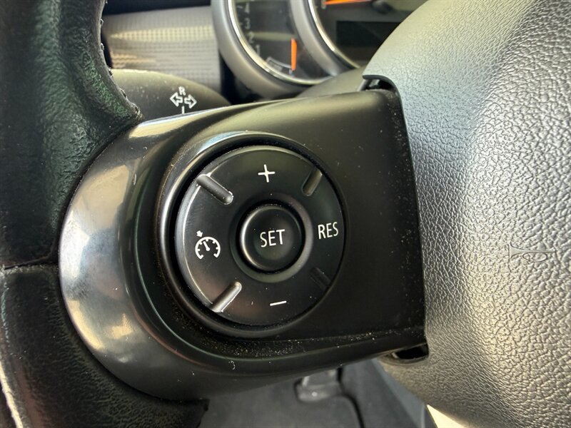 Used 2014 MINI Cooper 2-Door Hardtop FWD image 22