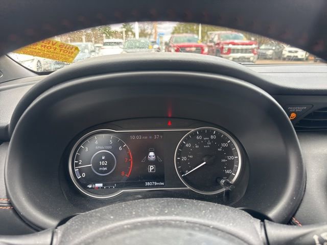 Used 2019 Nissan Kicks SR w/ SR Premium Package image 3