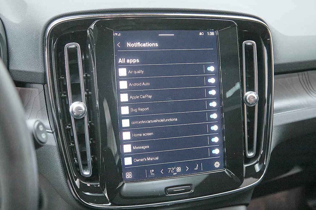 Certified 2023 Volvo XC40 Recharge Ultimate w/ Protection Package Premier image 15