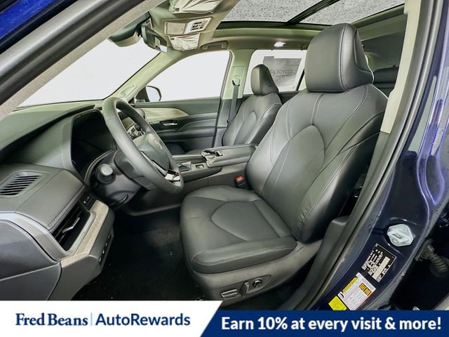 New 2026 Toyota Grand Highlander Limited image 10