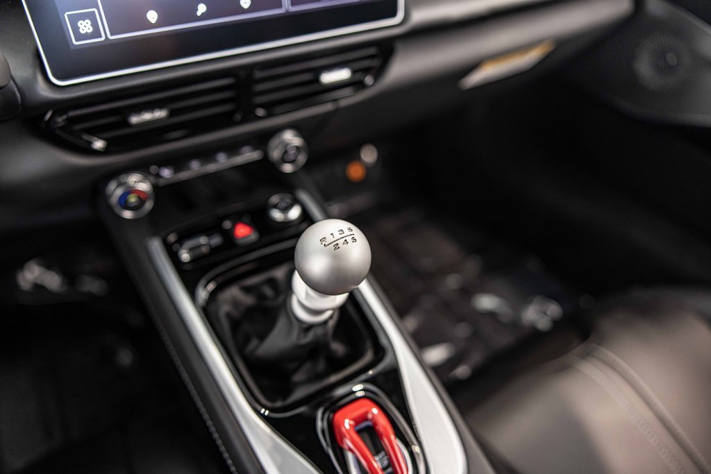 New 2025 Lotus Emira image 27