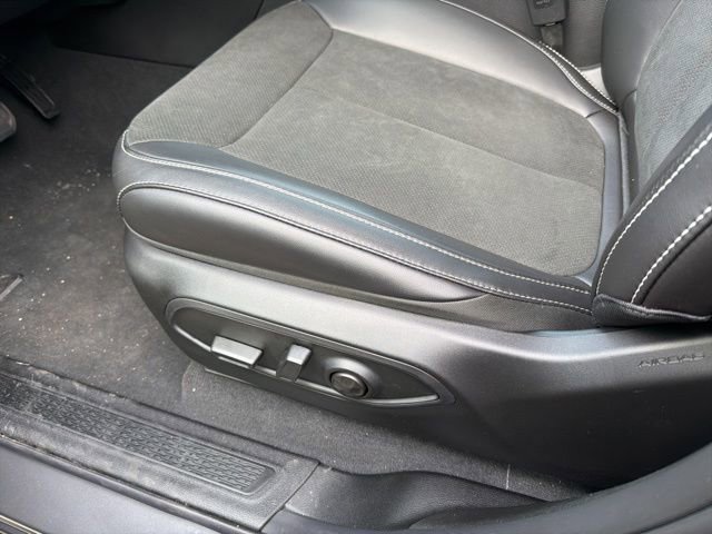 New 2026 Jeep Grand Cherokee Altitude image 13