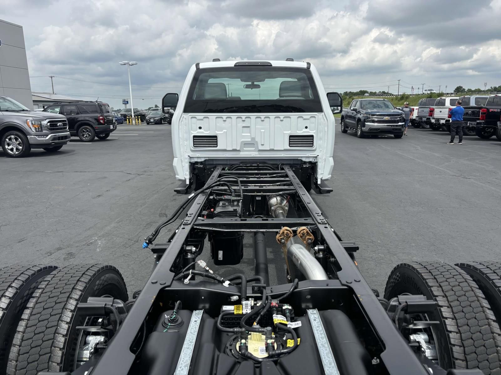 New 2025 Ford F550 4x4 Regular Cab Super Duty image 27