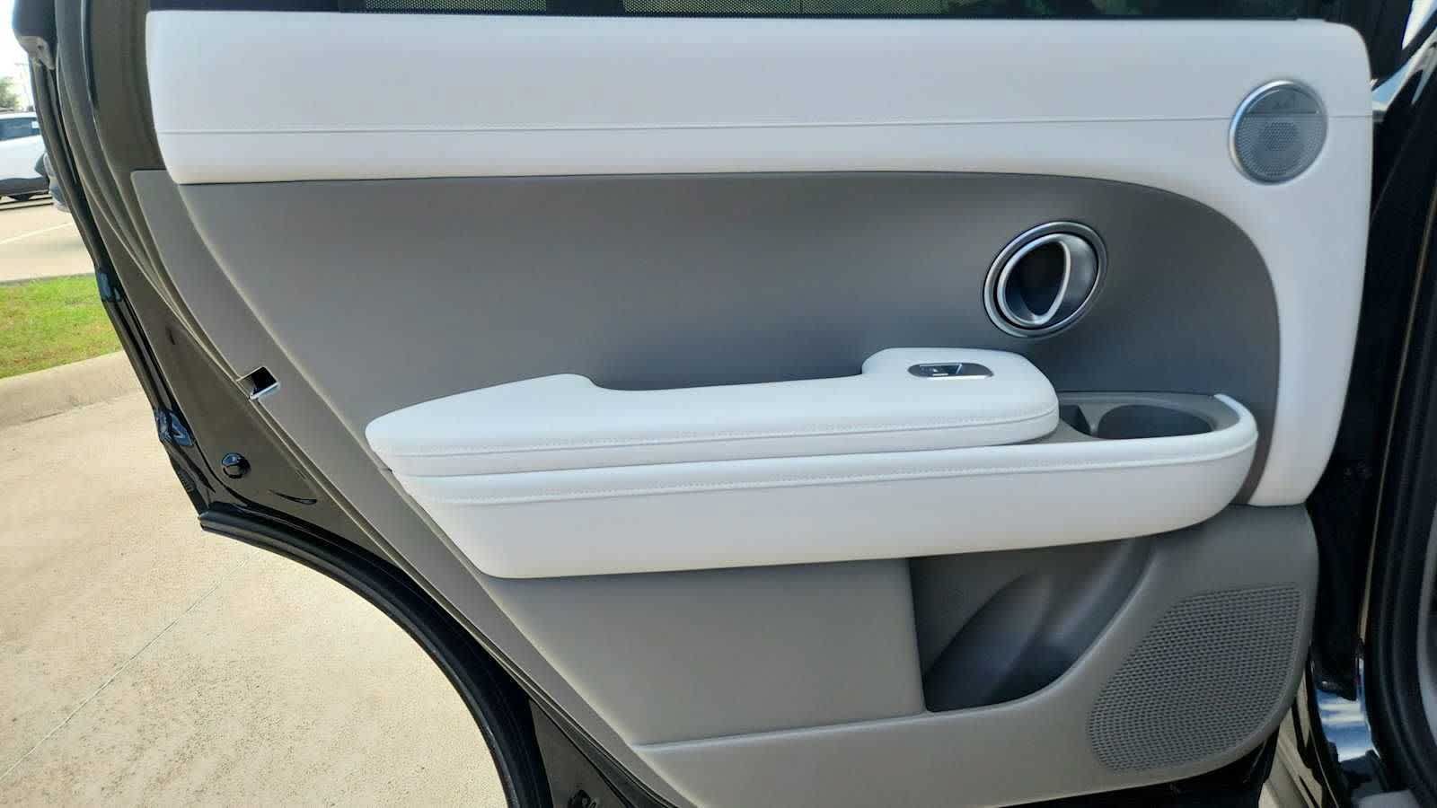 New 2026 Hyundai Palisade Limited FWD image 29