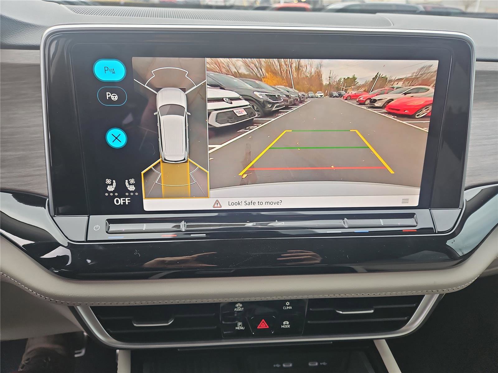 New 2026 Volkswagen Atlas SEL Premium R-Line image 19