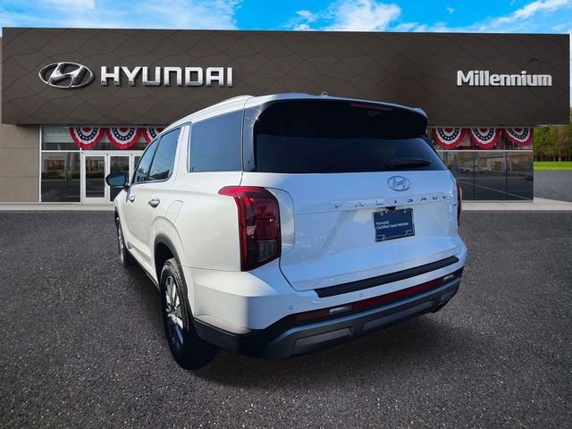 Used 2023 Hyundai Palisade SEL w/ Cargo Package image 6