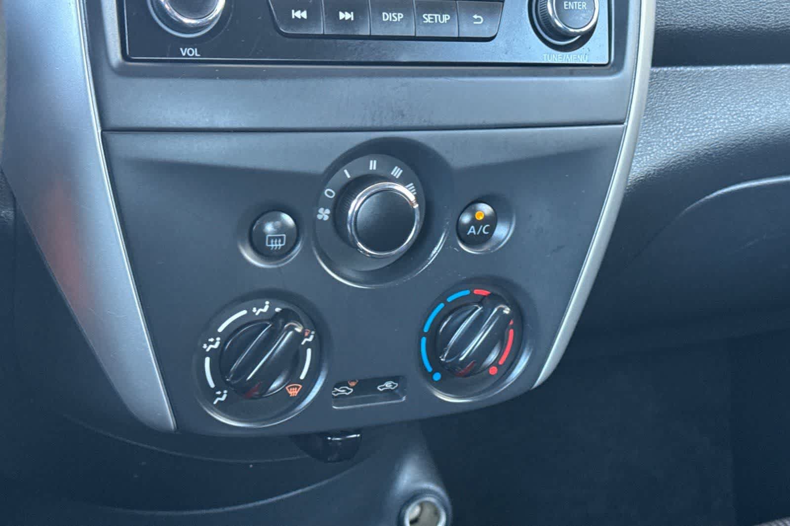 Used 2017 Nissan Versa SV FWD image 19